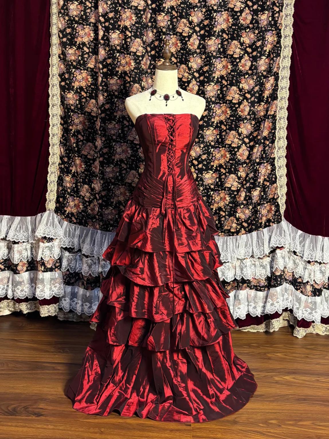 Strapless Sleeveless A-Line Princess Prom Dress in Taffeta with Ruffles Floor-Length