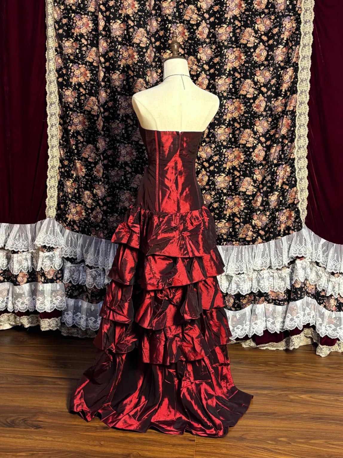 Strapless Sleeveless A-Line Princess Prom Dress in Taffeta with Ruffles Floor-Length