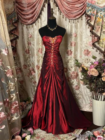 Unique Sleeveless Taffeta Prom Dress with Ruffles & Hot Diamond in A-Line/Princess Sweetheart Floor-Length-BMbridal.UK