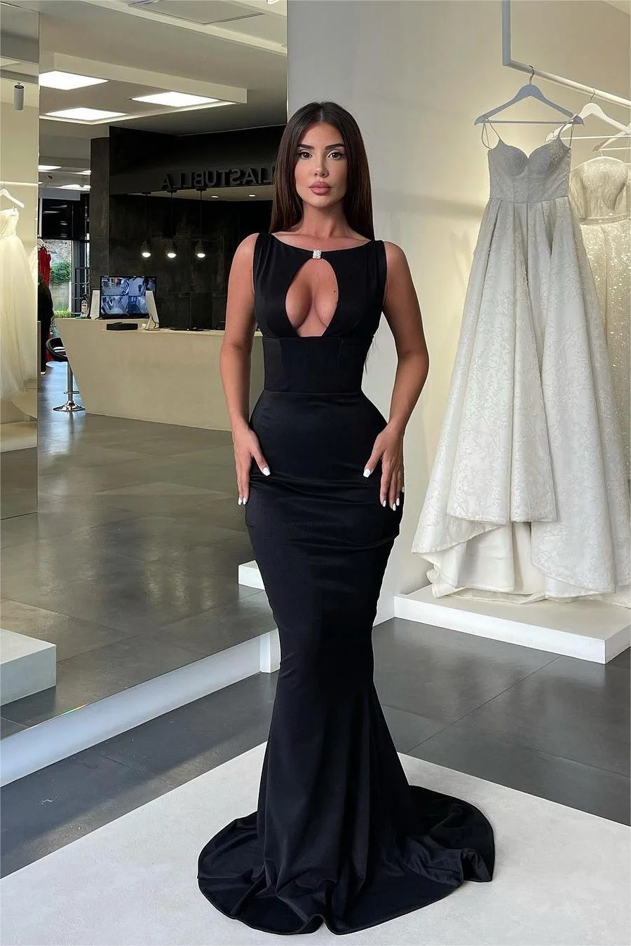 Jewel Neck Sleeveless High Waist Mermaid Prom Dress With Pleated