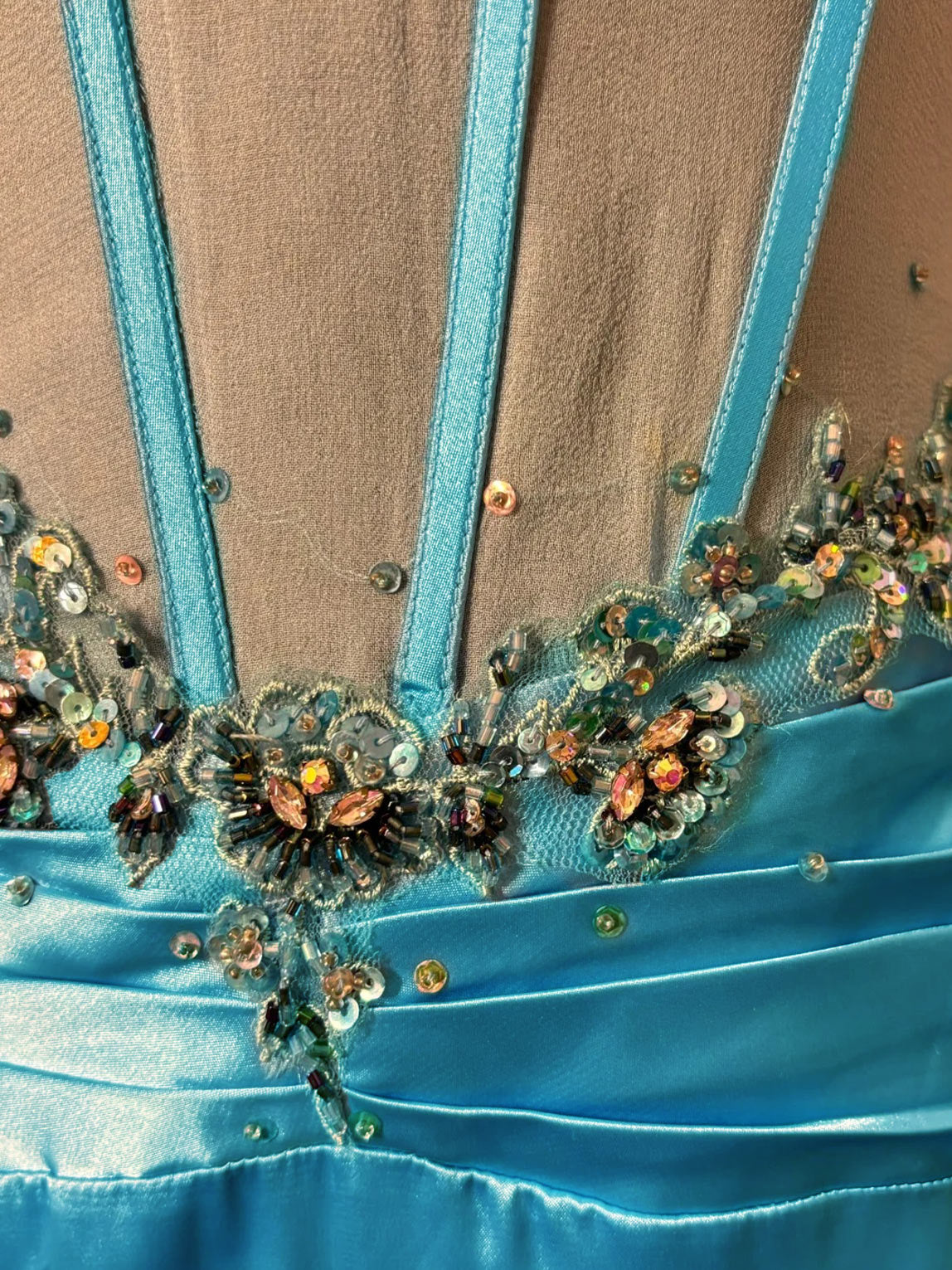 V-Neck A-Line Princess Prom Dress in Taffeta with Spaghetti Straps Ruffles and Sequins