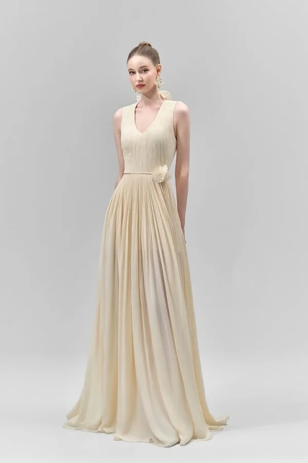 Chic Sleeveless Straps V Neck Long Prom Dress With Pleated Belt