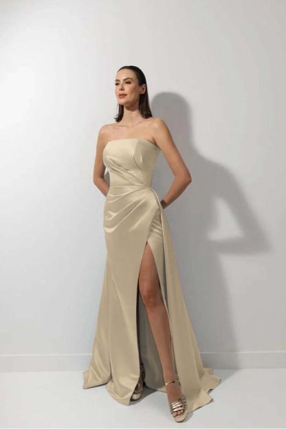 Strapless Sleeveless Long Mermaid Prom Dress With High Split Ruffles