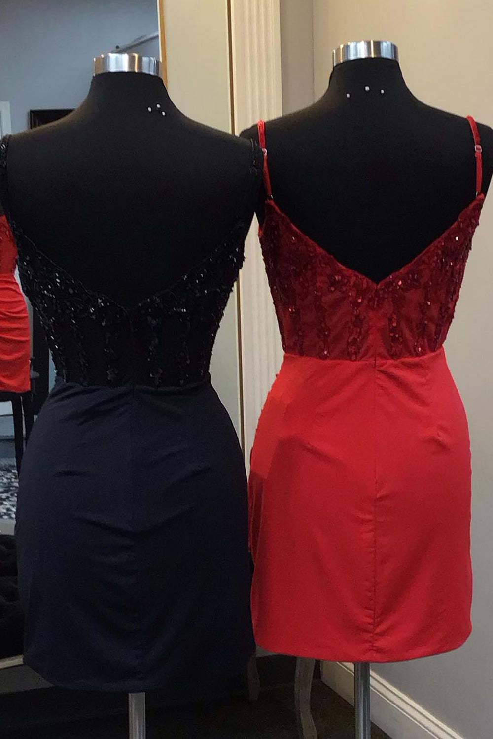 Sparkly Black Corset Satin Tight Short Homecoming Dress with Sequins