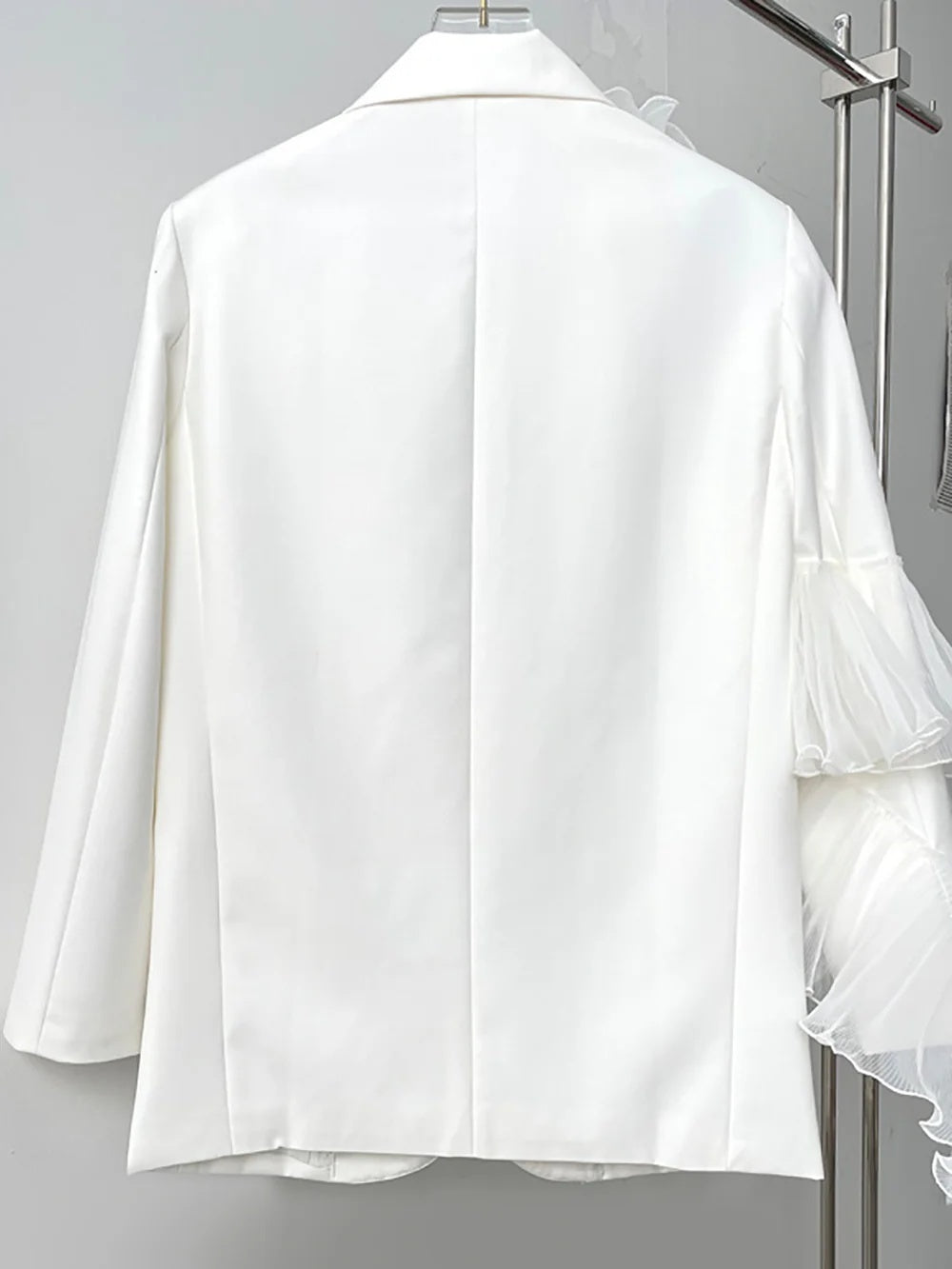 Party Blazer for Women with Notched Lapel and Two Buttons Featuring a Floral Design