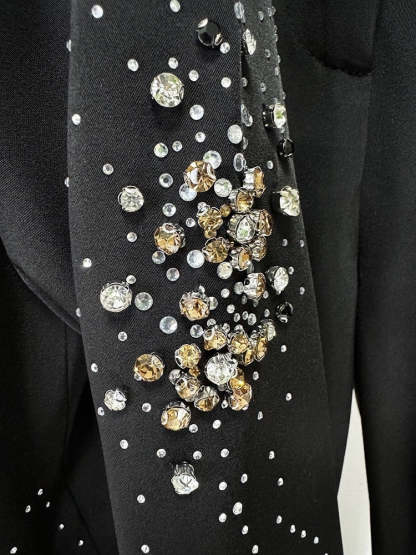 Double-Breasted Black Suits For Women With Sparkly Peak Lapels