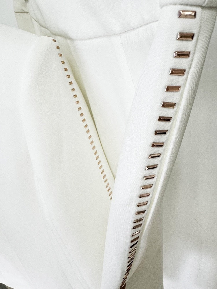 White Scarf Peak Lapel 2-Piece Suit For Women