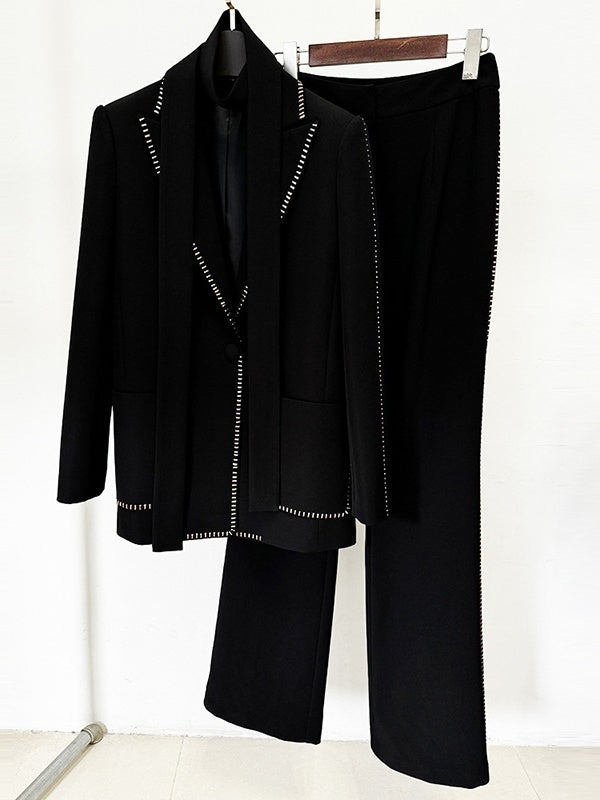 White Scarf Peak Lapel 2-Piece Suit For Women