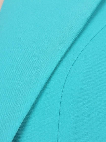 Single-Breasted Button Blazer for Women with Peak Lapel and Long Sleeves