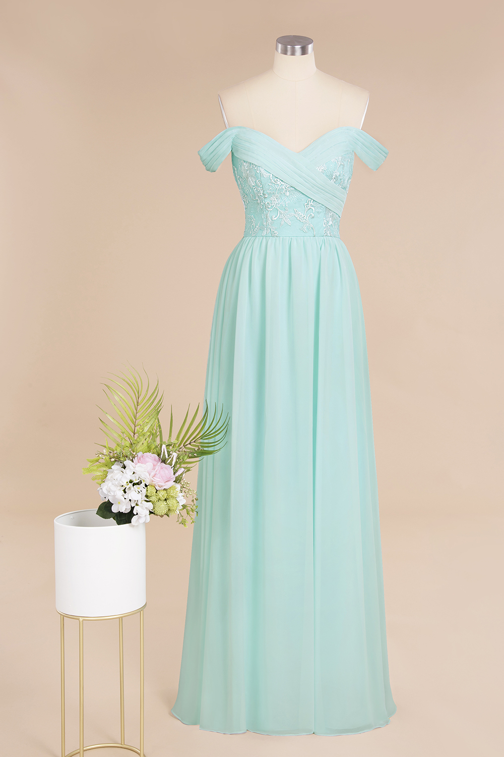 BMbridal Simple Off-the-shoulder Long Affordable Bridesmaid Dress With Appliques-BMbridal
