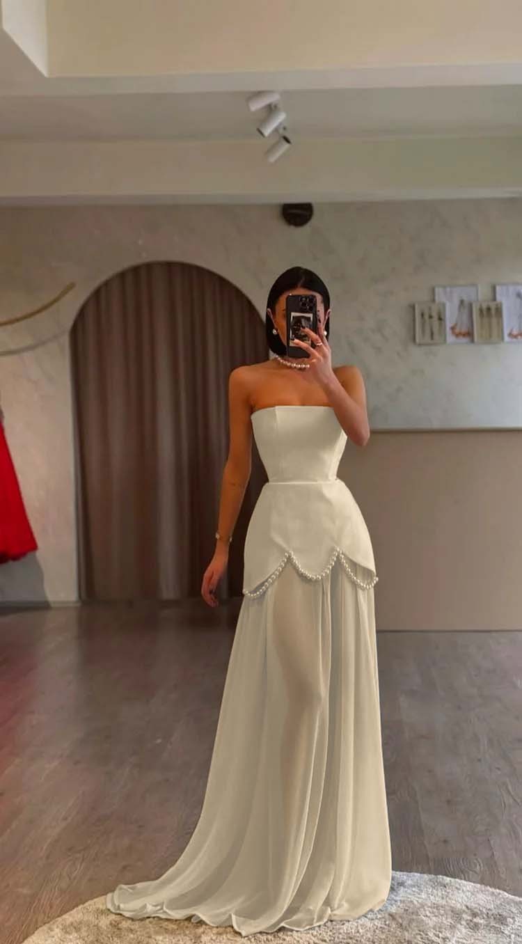 White Strapless Sleeveless Long Prom Dress With Pleated Beading