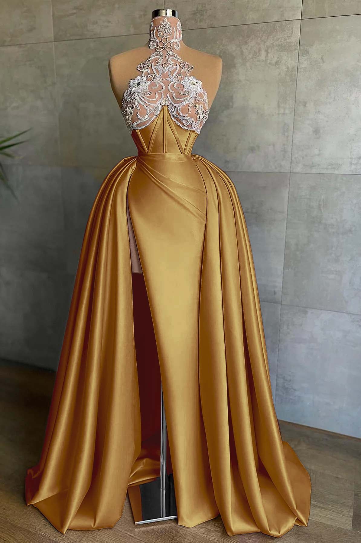 Halter Sleeveless Mermaid Split Long Prom Dress With Appliques