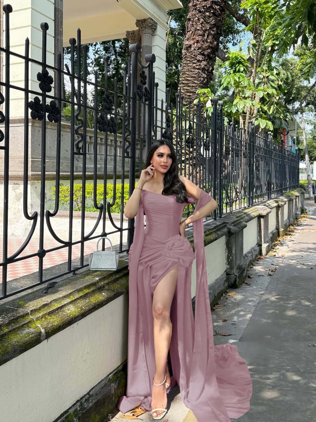 Strapless Sleeveless Long Mermaid Prom Dress With Split Pleated