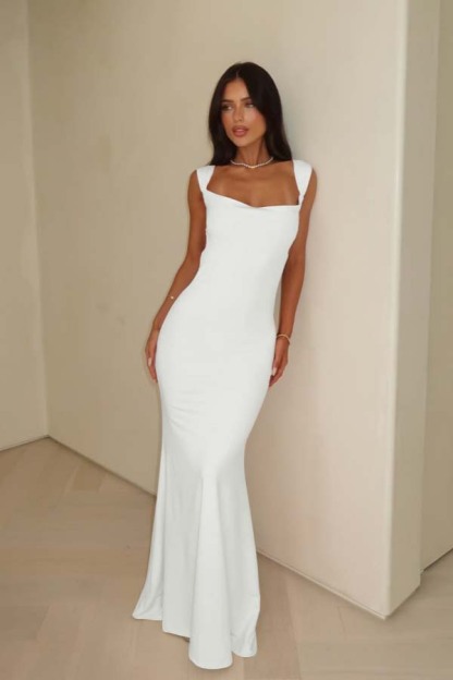 Stunning Straps Sleeveless Long Mermaid Prom Dress With Pleated