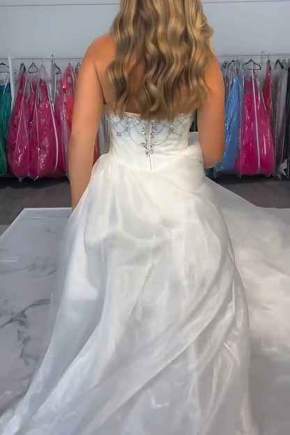 Sparkly White Strapless Mermaid Satin Long Prom Dress with Beading