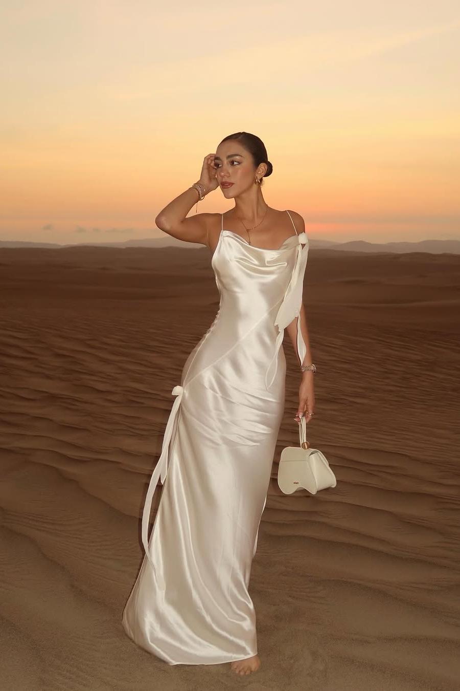 Spaghetti Strap Backless Sleeveless Long Mermaid Prom Dress With Pleated