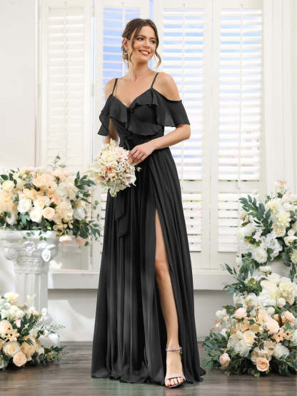 Floor-Length A-Line Bridesmaid Dresses with V-Neck and Spaghetti Straps, Featuring Pockets