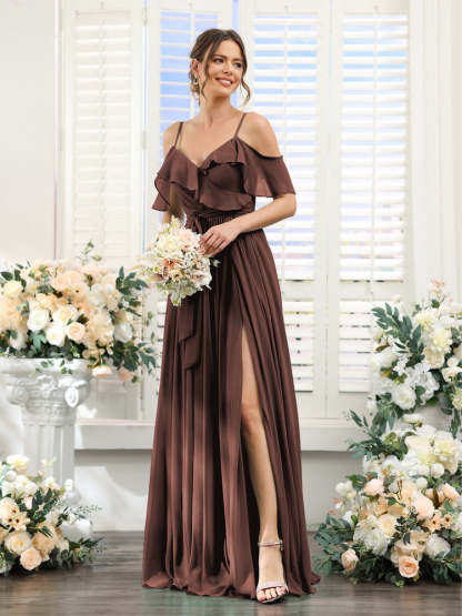 Floor-Length A-Line Bridesmaid Dresses with V-Neck and Spaghetti Straps, Featuring Pockets