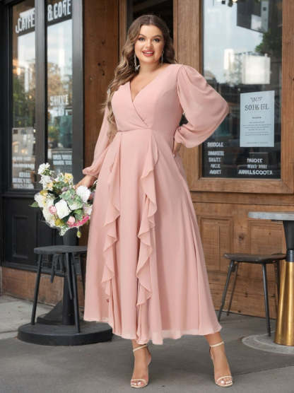 Plus Size Chiffon Bridesmaid Dress with V-Neck, Long Sleeves, and A-Line Princess Silhouette in Tea-Length Featuring Pockets & Ruffles-BMbridal.UK