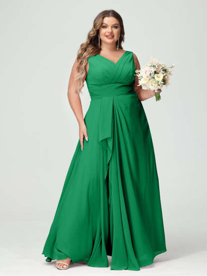 Plus Size Chiffon Bridesmaid Dress with V-Neck, Ruffles, and Pockets in A-Line/Princess Style