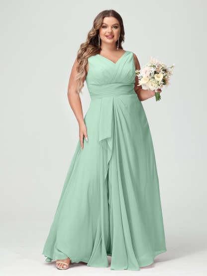 Plus Size Chiffon Bridesmaid Dress with V-Neck, Ruffles, and Pockets in A-Line/Princess Style