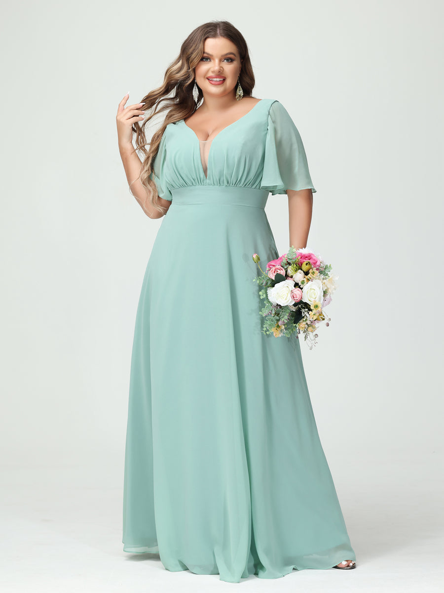 Plus Size Chiffon Bridesmaid Dresses with Pockets in A-Line/Princess V-Neck Half Sleeves