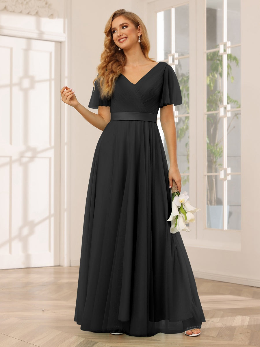 V-Neck A-Line Princess Floor-Length Bridesmaid Dresses with Short Sleeves and Lace