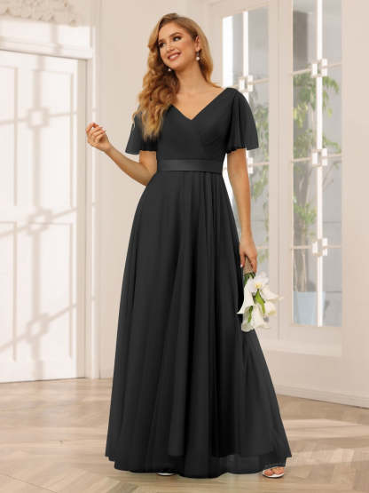 V-Neck A-Line Princess Floor-Length Bridesmaid Dresses with Short Sleeves and Lace