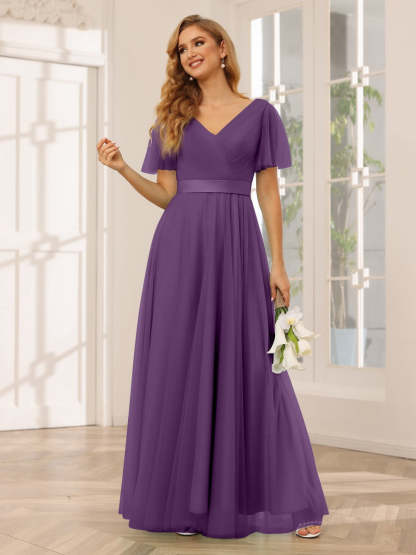 V-Neck A-Line Princess Floor-Length Bridesmaid Dresses with Short Sleeves and Lace