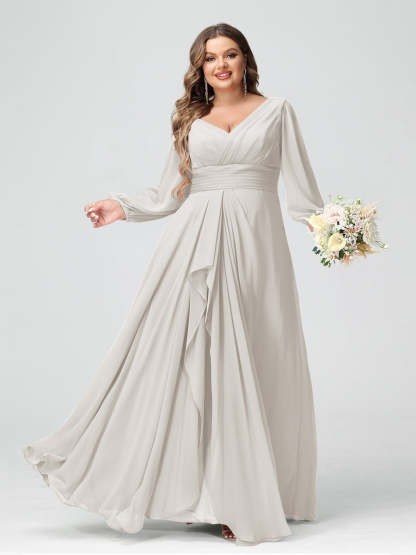 Plus Size Chiffon Bridesmaid Dress with V-Neck, Long Sleeves, and Pockets in A-Line/Princess Style
