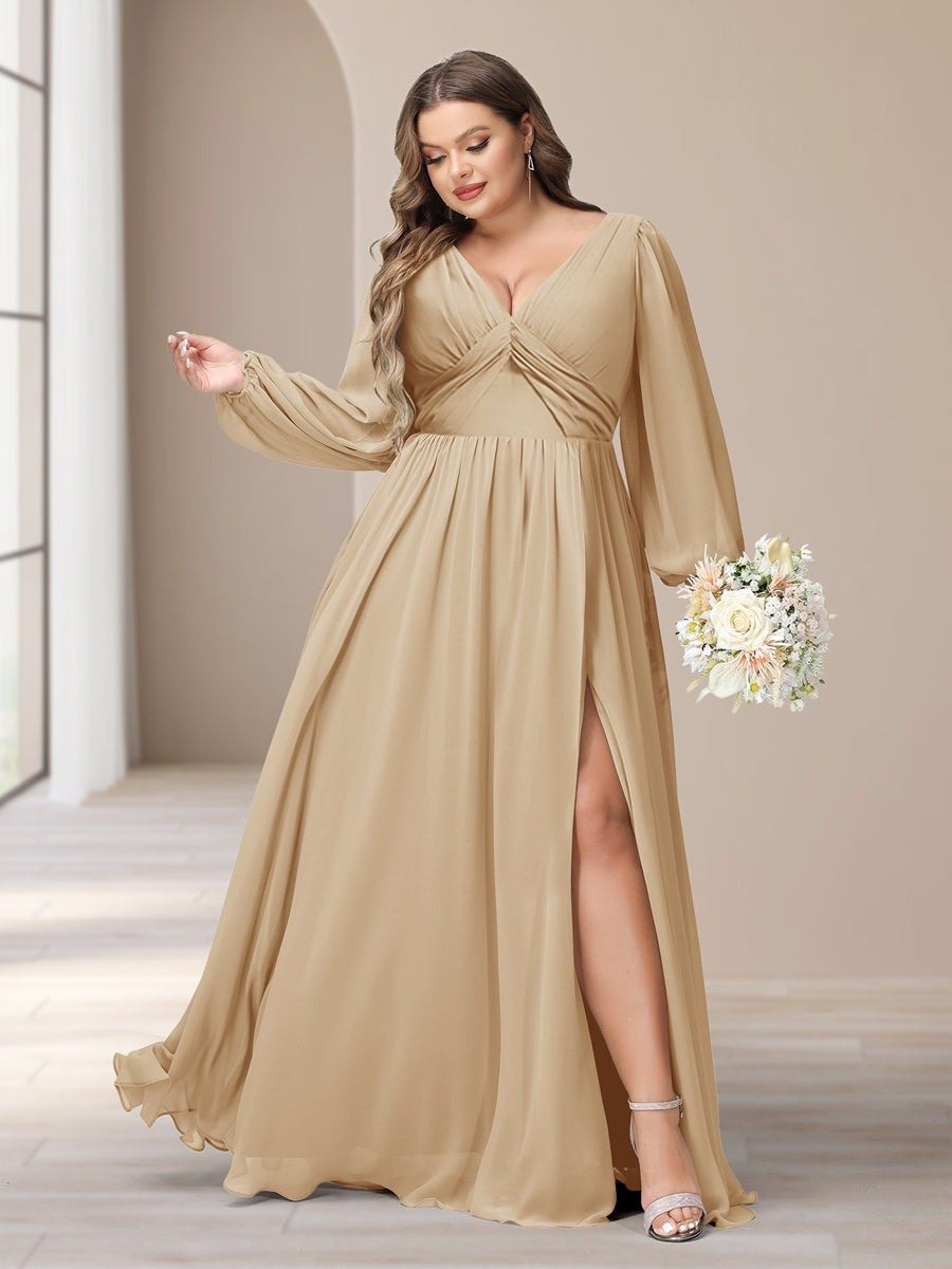 Plus Size Chiffon Bridesmaid Dress with V-Neck and Side Split in A-Line/Princess Style