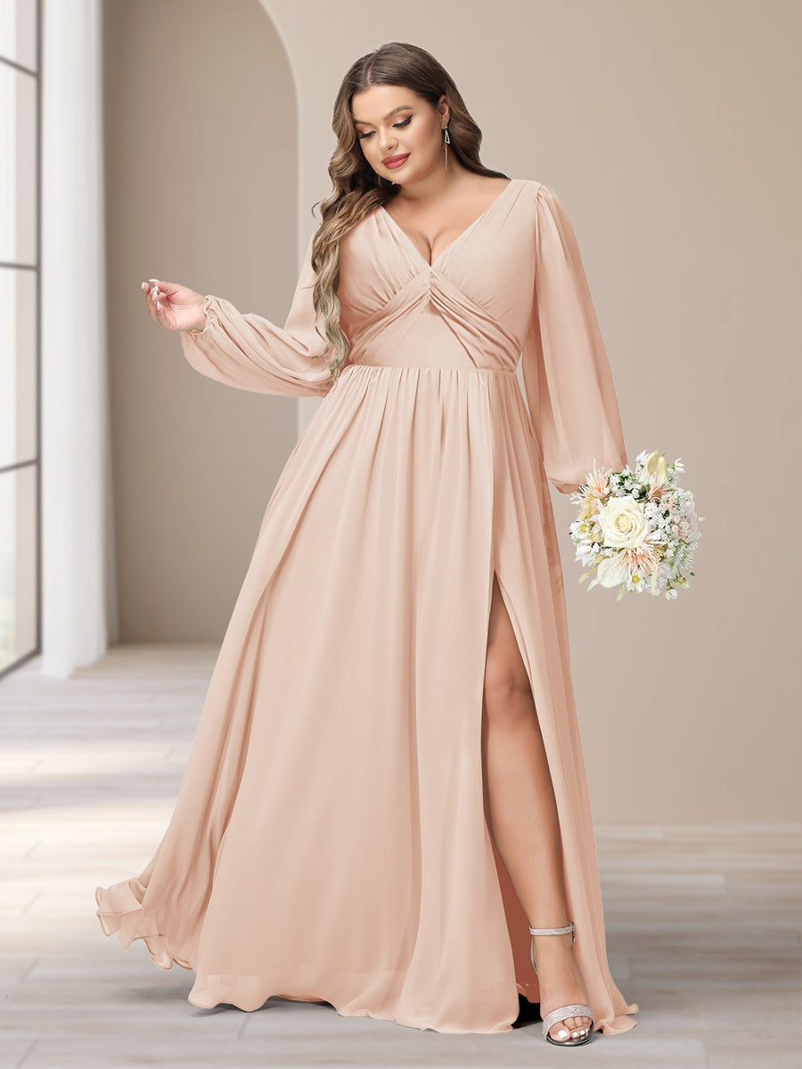 Plus Size Chiffon Bridesmaid Dress with V-Neck and Side Split in A-Line/Princess Style