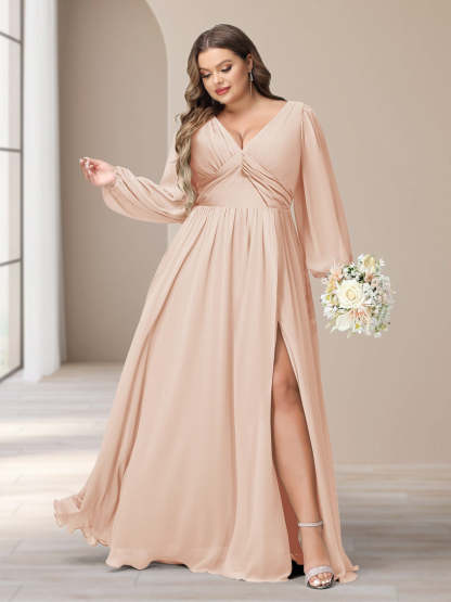 Plus Size Chiffon Bridesmaid Dress with V-Neck and Side Split in A-Line/Princess Style
