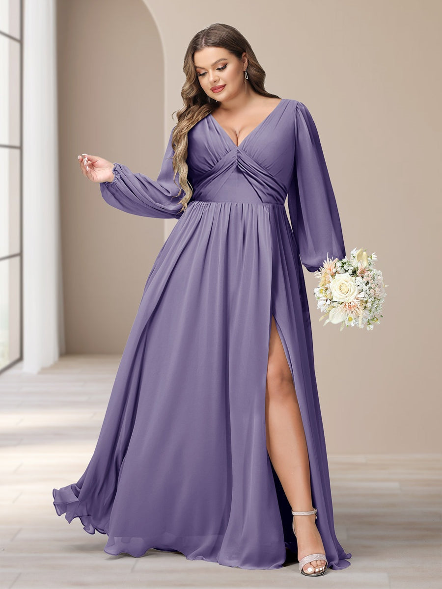 Plus Size Chiffon Bridesmaid Dress with V-Neck and Side Split in A-Line/Princess Style