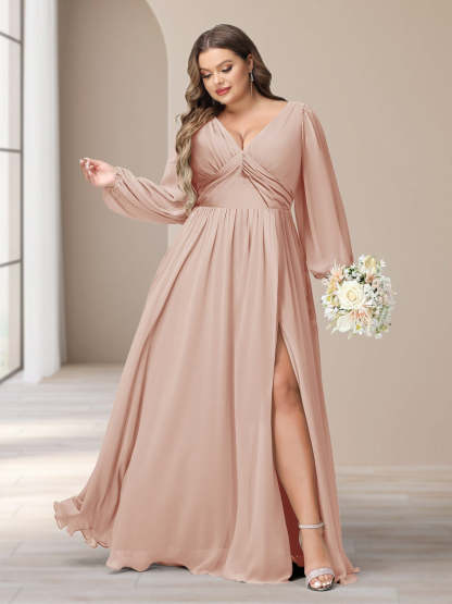 Plus Size Chiffon Bridesmaid Dress with V-Neck and Side Split in A-Line/Princess Style