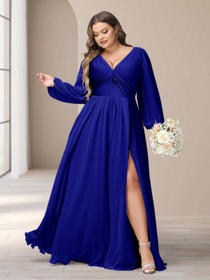 Plus Size Chiffon Bridesmaid Dress with V-Neck and Side Split in A-Line/Princess Style
