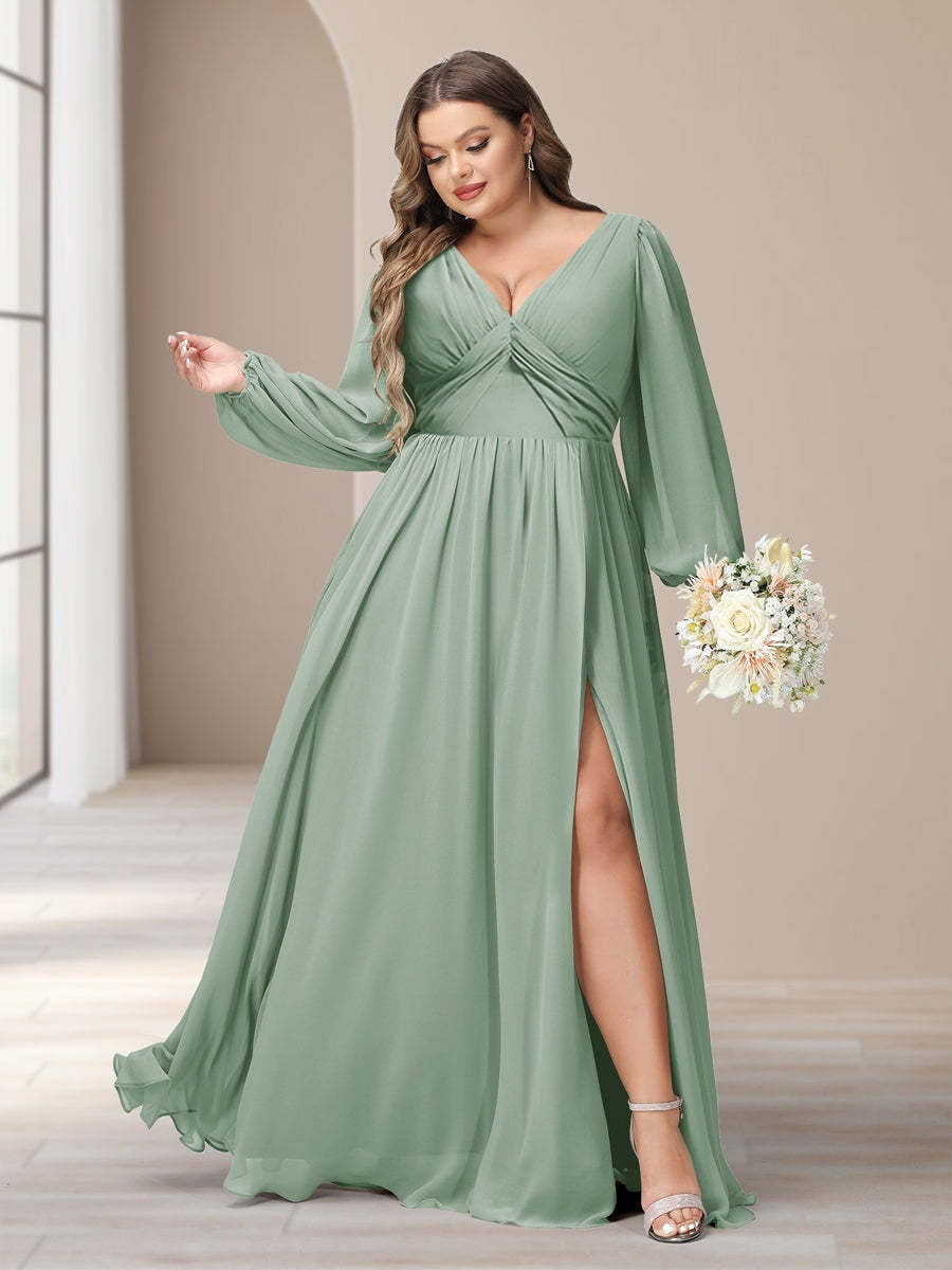 Plus Size Chiffon Bridesmaid Dress with V-Neck and Side Split in A-Line/Princess Style