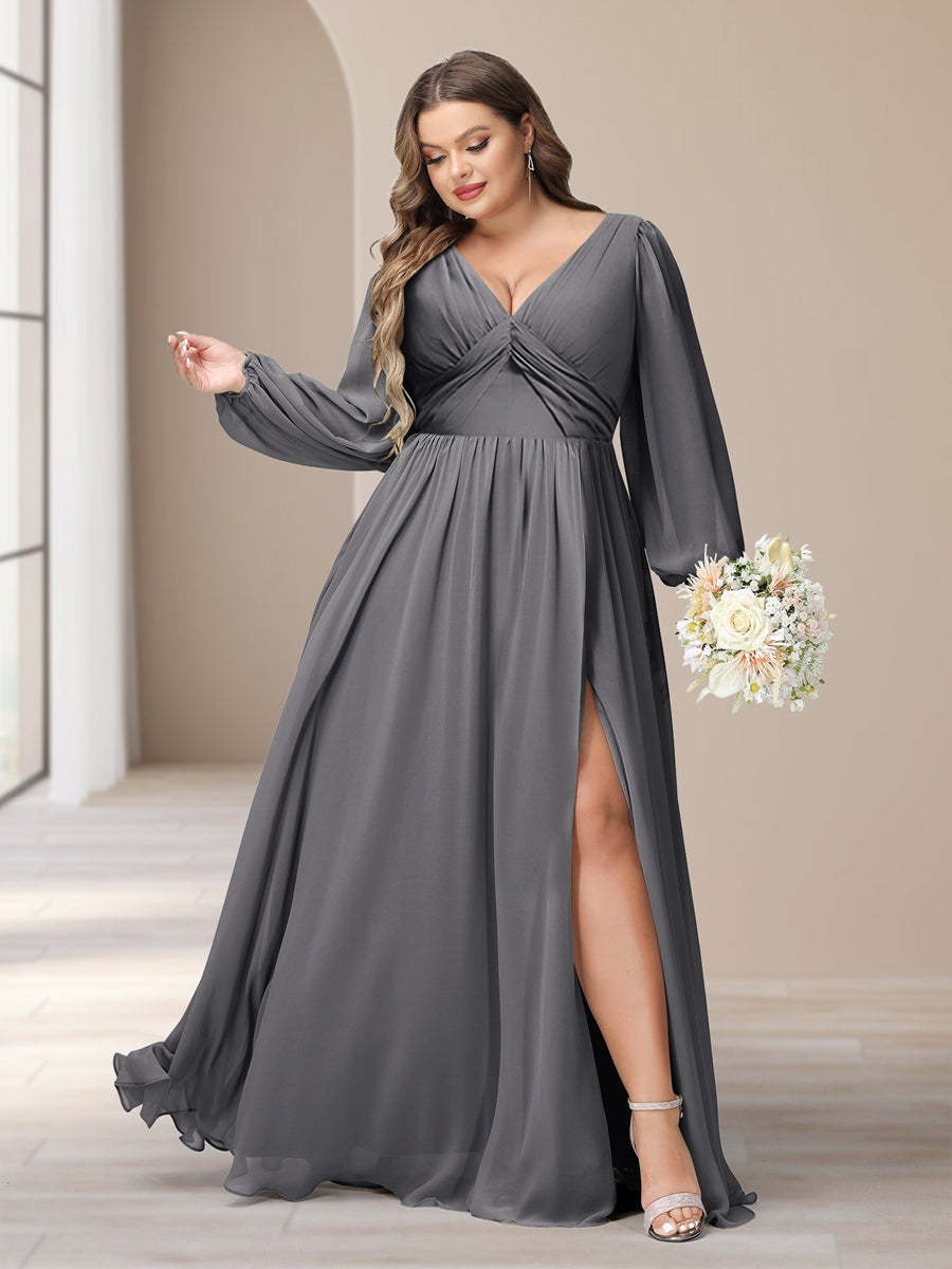 Plus Size Chiffon Bridesmaid Dress with V-Neck and Side Split in A-Line/Princess Style