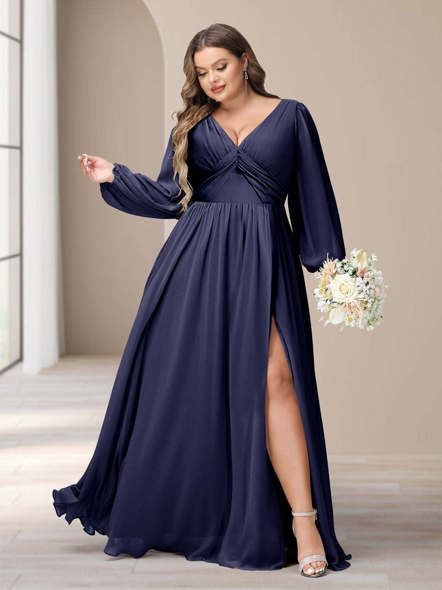 Plus Size Chiffon Bridesmaid Dress with V-Neck and Side Split in A-Line/Princess Style