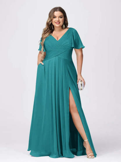 Plus Size V-Neck Princess A-Line Bridesmaid Dress with Side Split and Short Sleeves