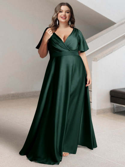 Plus Size Silk Satin Bridesmaid Dress with Pockets – A-Line Princess V-Neck Short Sleeves
