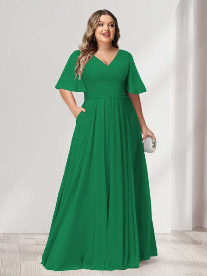 Plus Size Chiffon Bridesmaid Dresses with Pockets, A-Line/Princess V-Neck and Half Sleeves