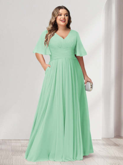 Plus Size Chiffon Bridesmaid Dresses with Pockets, A-Line/Princess V-Neck and Half Sleeves