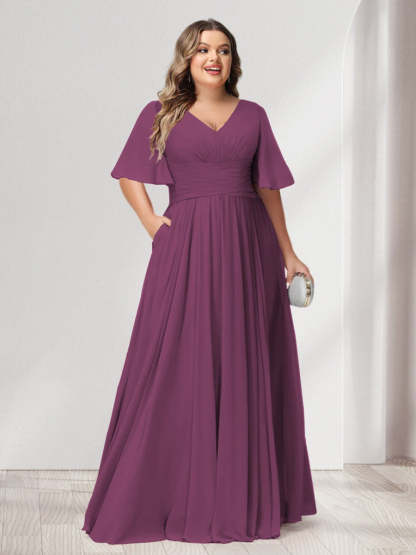 Plus Size Chiffon Bridesmaid Dresses with Pockets, A-Line/Princess V-Neck and Half Sleeves