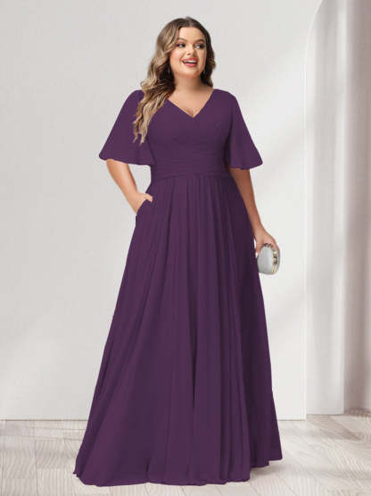 Plus Size Chiffon Bridesmaid Dresses with Pockets, A-Line/Princess V-Neck and Half Sleeves