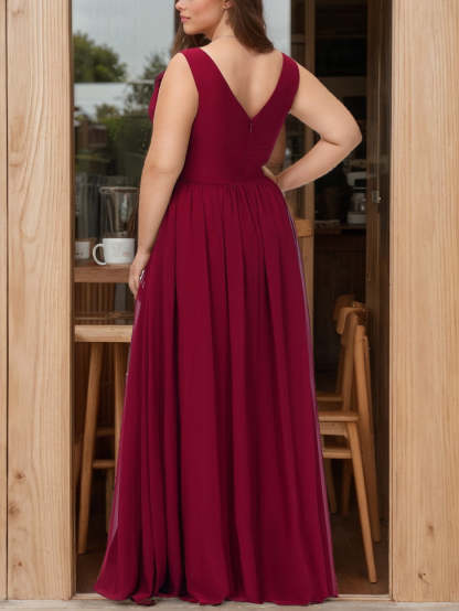 Plus Size Floor-Length Sleeveless Bridesmaid Dress with Deep V-Neck and Side Split