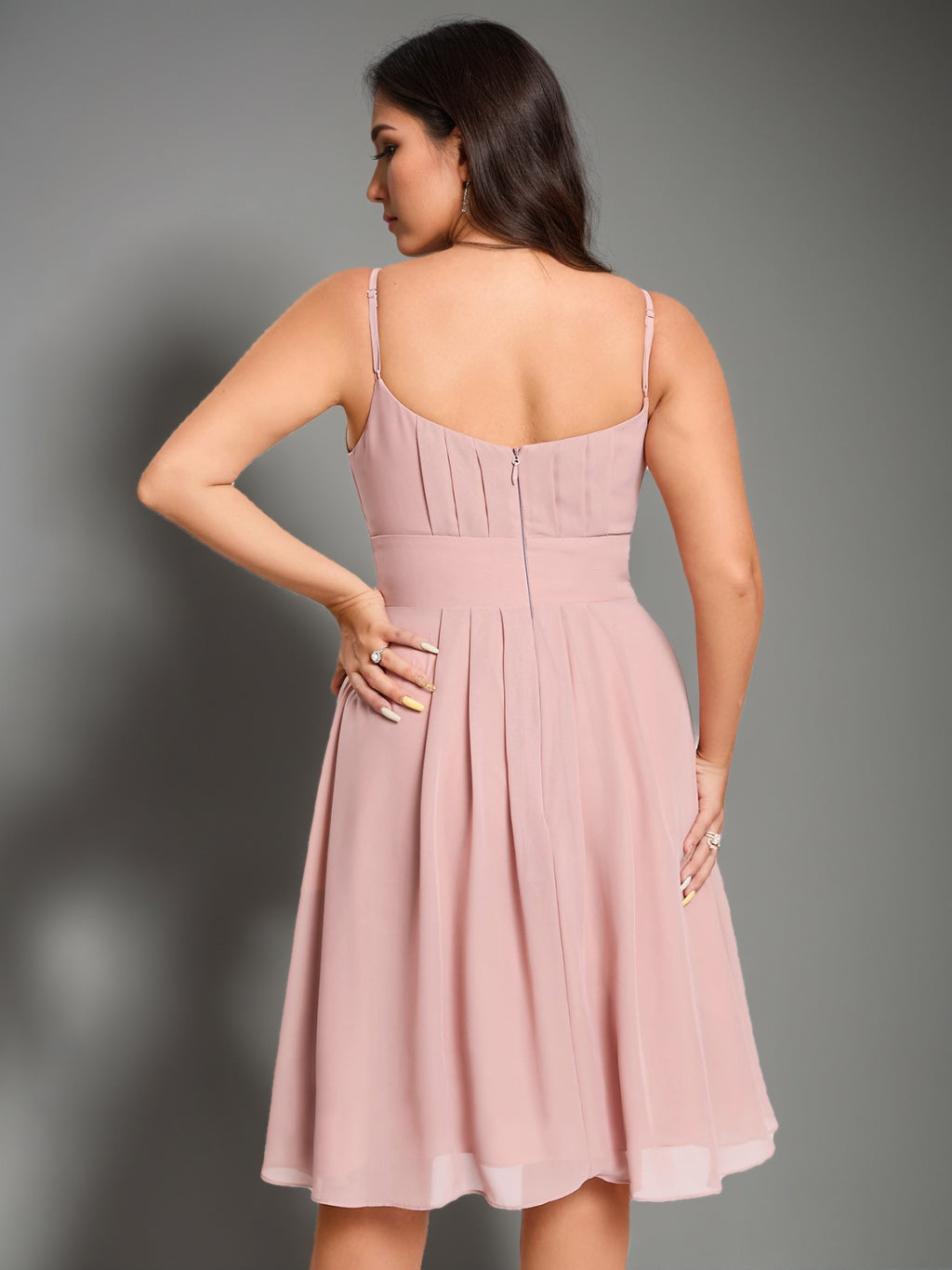 Spaghetti Strap Sleeveless A-Line Princess Knee-Length Plus Size Ruffled Bridesmaid Dresses