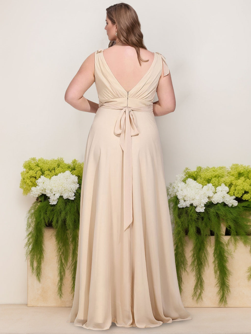 Plus Size Floor-Length V-Neck Sleeveless A-Line Bridesmaid Dress with Bowknot
