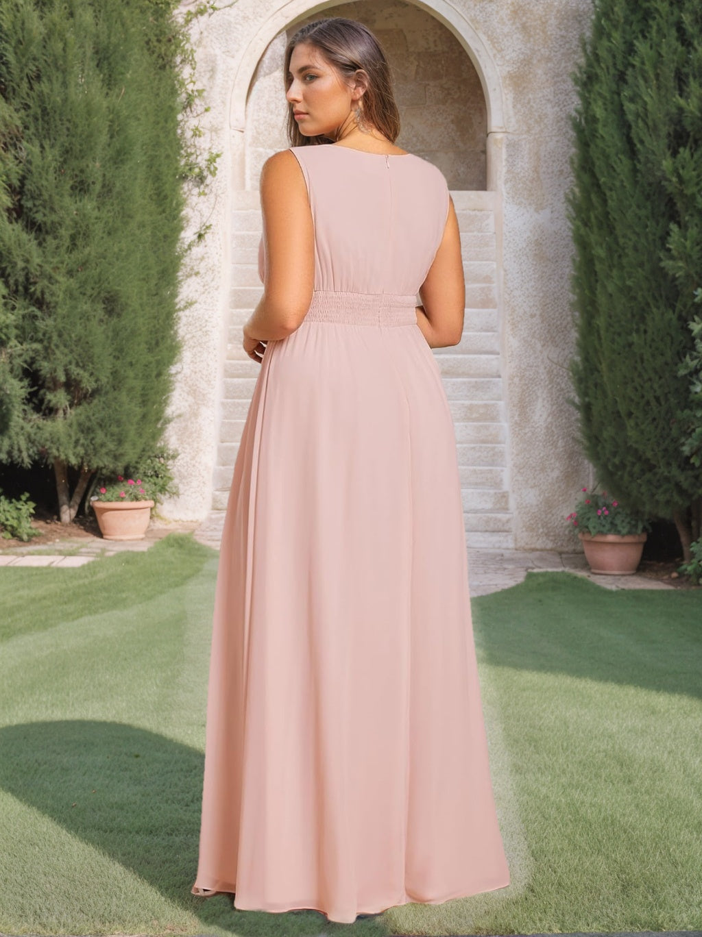 Plus Size Floor-Length A-Line Bridesmaid Dress with Scoop Neck and Sleeveless Design