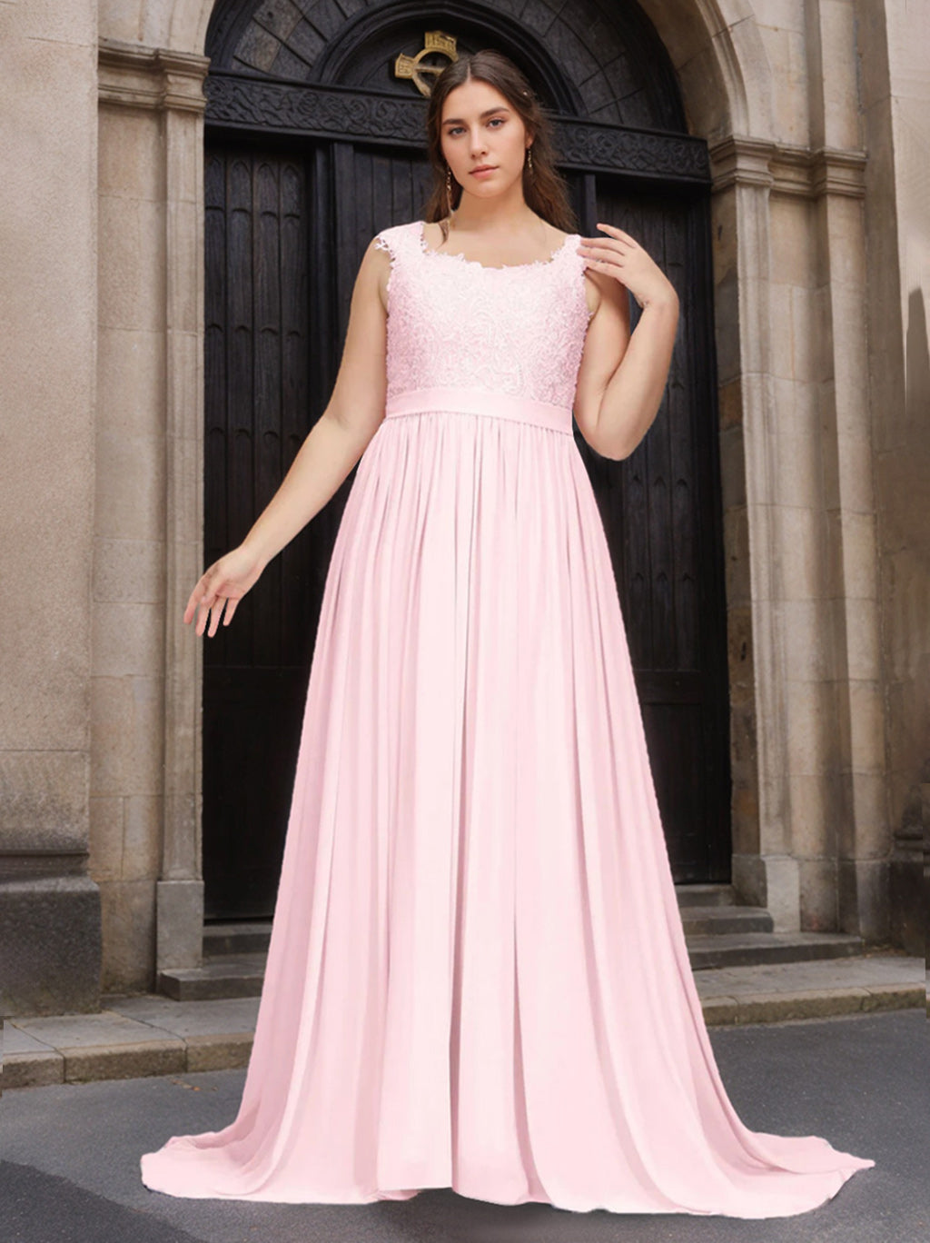 Plus Size Floor-Length Chiffon Bridesmaid Dress with Scoop Neck and Lace Appliques in A-Line/Princess Style-BMbridal.UK